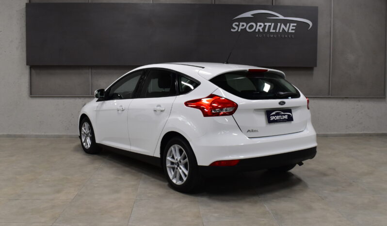 FORD FOCUS 1.6 S 2017 lleno