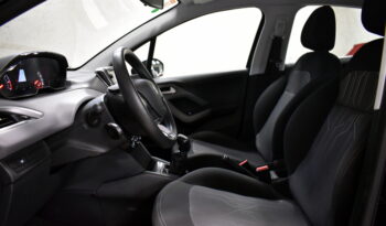 PEUGEOT 208 ALLURE 1.5 TOUCHSCREEN 2016 lleno