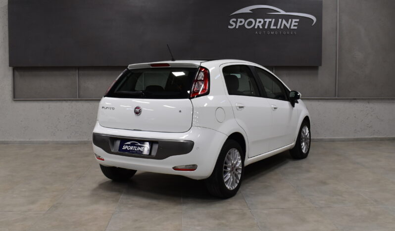 FIAT PUNTO 1.6 ESSENCE AT 2015 lleno