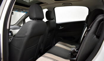 FIAT PUNTO 1.6 ESSENCE AT 2015 lleno