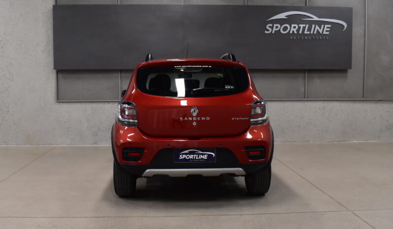 RENAULT SANDERO STEPWAY 1.6 PRIVILEGE 2018 lleno