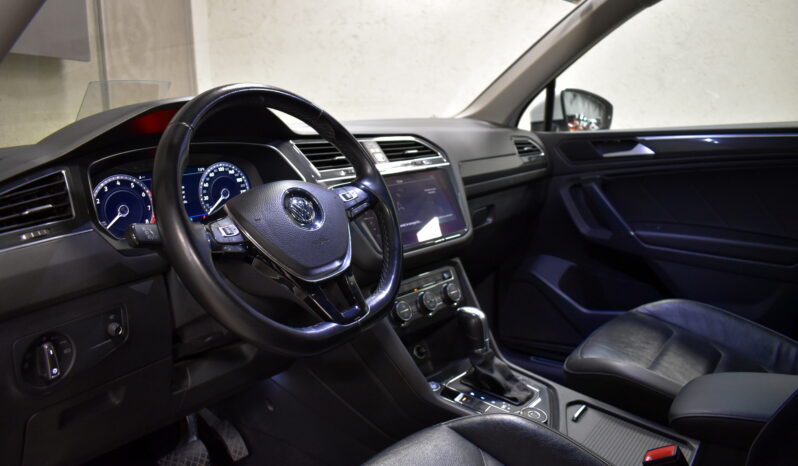 VOLKSWAGEN TIGUAN HIGHLINE 2.0 TSI AT 2019 lleno