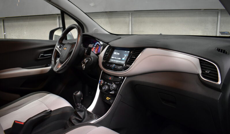 CHEVROLET TRACKER 1.8 PREMIER 2018 lleno