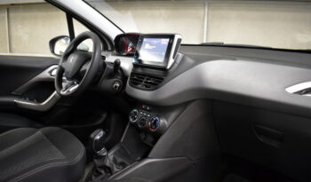 PEUGEOT 208 ALLURE 1.6 2018 lleno