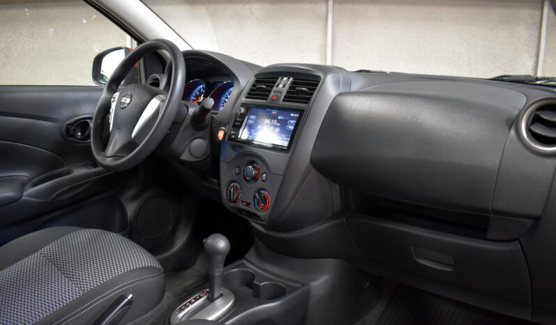 NISSAN VERSA 1.6 SENSE AT 2020 lleno