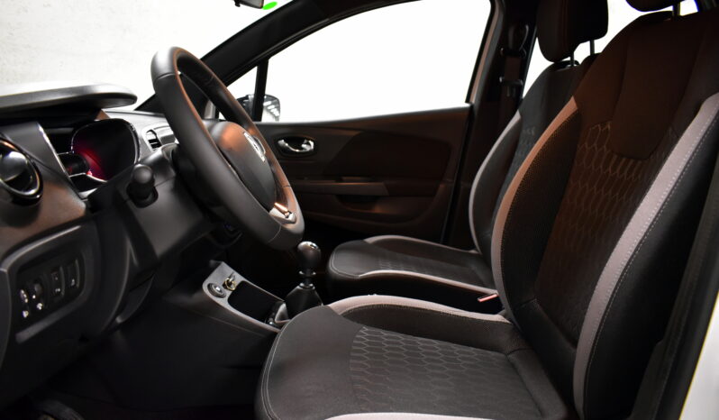 RENAULT CAPTUR ZEN 2.0 2021 lleno