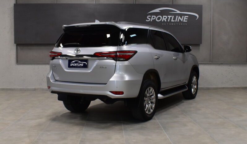 TOYOTA SW4 SRX 4×4 2.8 TDI 6 A/T 7A 2021 lleno