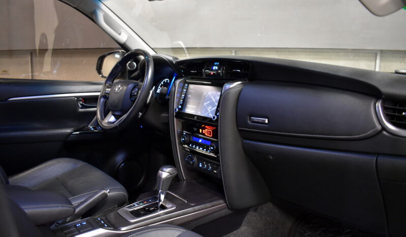 TOYOTA SW4 SRX 4×4 2.8 TDI 6 A/T 7A 2021 lleno