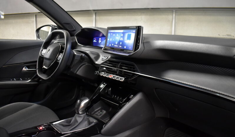 PEUGEOT 2008 ALLURE 1.0 T200 CVT 2024 lleno