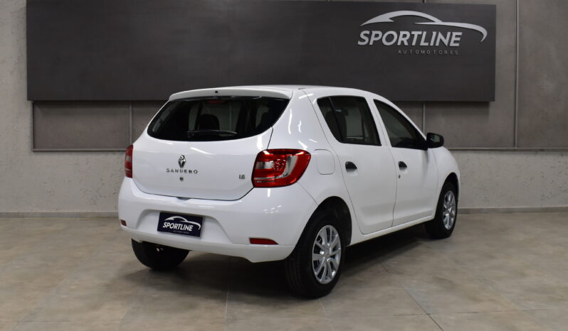 RENAULT SANDERO AUTHENTIQUE 1.6 2017 lleno