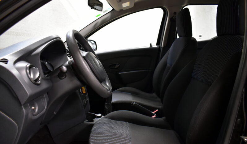 RENAULT SANDERO AUTHENTIQUE 1.6 2017 lleno