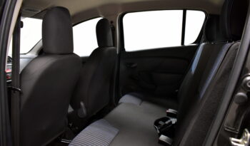 RENAULT SANDERO AUTHENTIQUE 1.6 2017 lleno