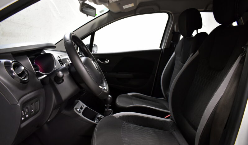 RENAULT CAPTUR ZEN 2.0 2018 lleno