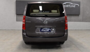 HYUNDAI H1 2.5 D 12P 6MT FULL 2015 lleno