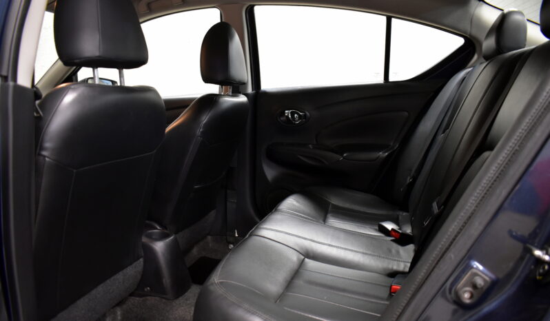 NISSAN VERSA EXCLUSIVE AT 1.6 2016 lleno